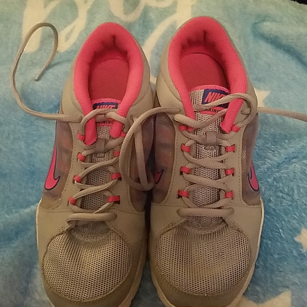 Womens nike